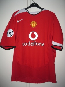Nistelrooy's latest kits - Page 2 Img_1960
