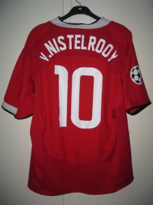 Nistelrooy's latest kits - Page 2 Img_1961